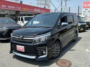2017 TOYOTA VOXY