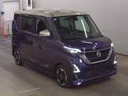 2021 NISSAN ROOX