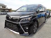 2019 TOYOTA VOXY