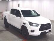 2023 TOYOTA HILUX