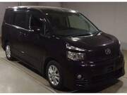 2012 TOYOTA VOXY