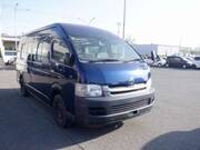 2010 TOYOTA HIACE COMMUTER