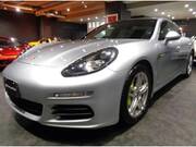 2015 PORSCHE PANAMERA