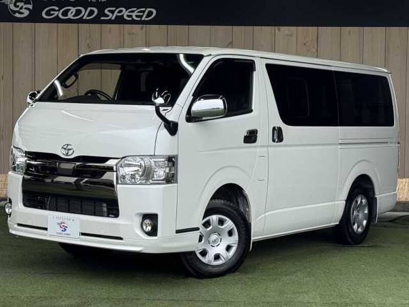 -HIACE VAN