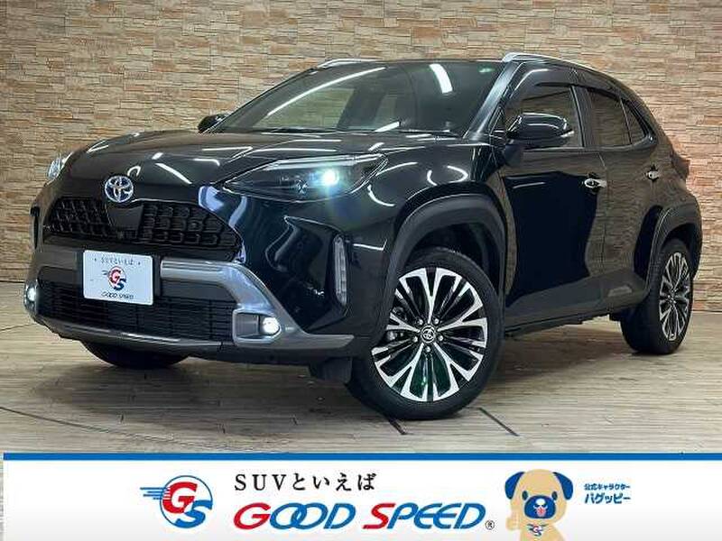 -YARIS CROSS