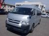 TOYOTA HIACE COMMUTER