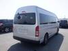 TOYOTA HIACE COMMUTER