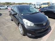 2011 TOYOTA VITZ F