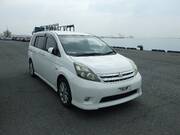 2010 TOYOTA ISIS