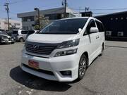 2010 TOYOTA VELLFIRE