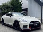 2016 NISSAN GT-R