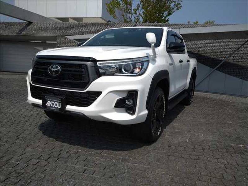 -HILUX