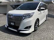 2017 TOYOTA ESQUIRE