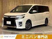 2014 TOYOTA VOXY