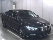 2022 VOLKSWAGEN PASSAT