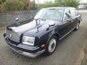 2004 TOYOTA CENTURY