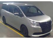 2016 TOYOTA NOAH