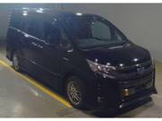 2020 TOYOTA NOAH