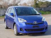 2011 TOYOTA RACTIS G