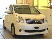 2011 TOYOTA NOAH X SMART EDITION