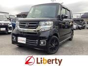 2017 HONDA N-BOX CUSTOM