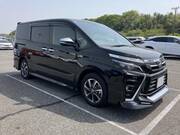 2021 TOYOTA VOXY