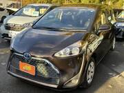 2020 TOYOTA SIENTA