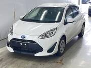 2019 TOYOTA AQUA