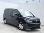 2014 TOYOTA VOXY