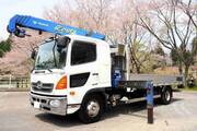 2014 HINO POWDER CEMENT TRUCK