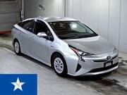 2018 TOYOTA PRIUS S
