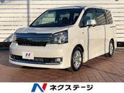 2010 TOYOTA VOXY