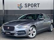 2019 JAGUAR XE