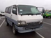 2000 TOYOTA HIACE VAN SUPER GL