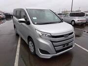 2019 TOYOTA NOAH X