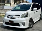 2012 TOYOTA NOAH
