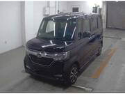 2020 HONDA N-BOX CUSTOM