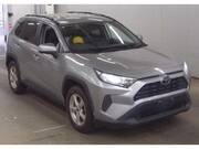 2020 TOYOTA RAV4 X