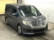 2013 HONDA STEPWAGON