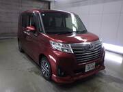 2019 TOYOTA ROOMY