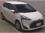 2019 TOYOTA SIENTA