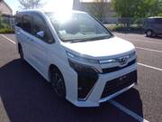 2018 TOYOTA VOXY