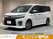 2016 TOYOTA VOXY HYBRID ZS