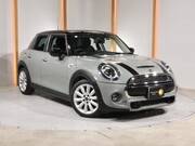 2021 BMW MINI COOPER S