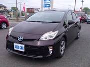 2013 TOYOTA PRIUS S