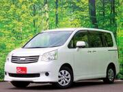 2012 TOYOTA NOAH