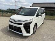 2020 TOYOTA VOXY