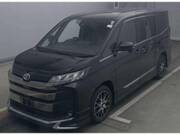 2022 TOYOTA NOAH
