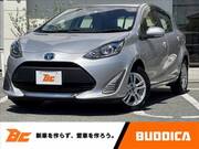 2020 TOYOTA AQUA