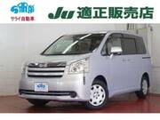 2009 TOYOTA NOAH